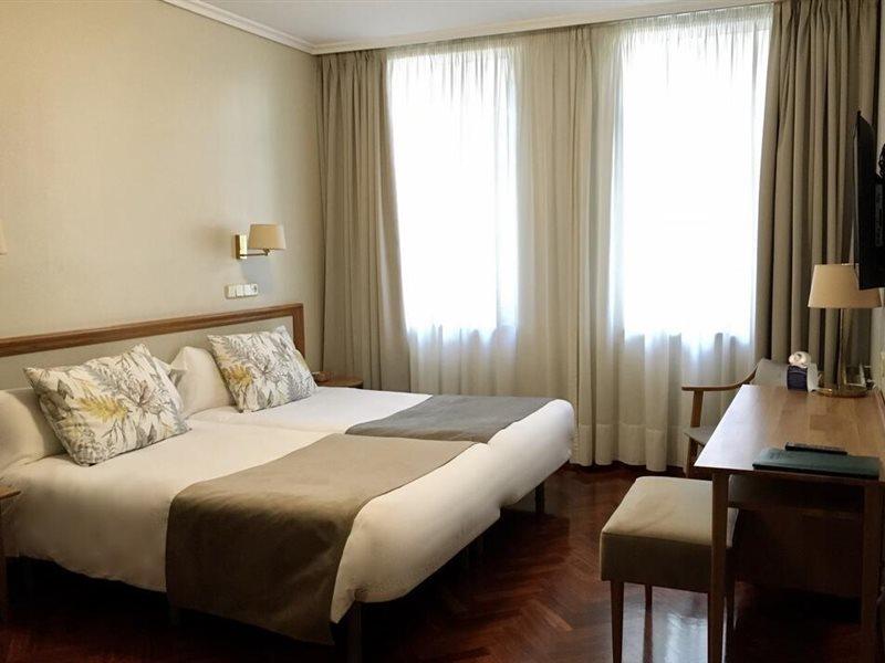 Hotel Crunia I A Coruna Ngoại thất bức ảnh